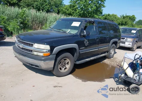2001 Chevrolet Suburban 1500 Lt z USA, uszkodzony, nr VIN 3GNFK16T11G106585